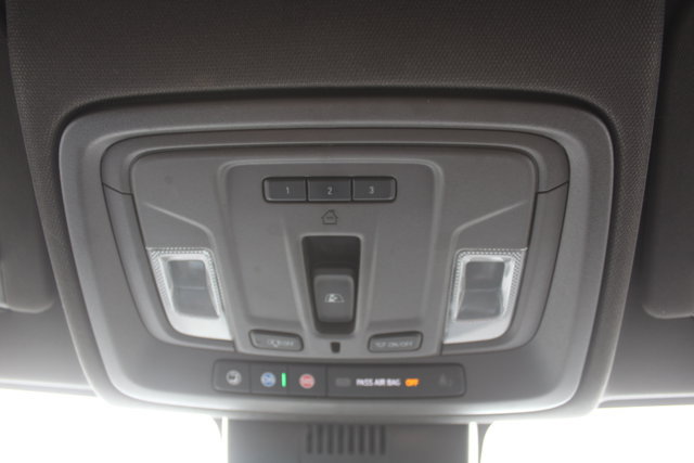 Used 2023 GMC Sierra 1500 SLT AWD/4WD image 31