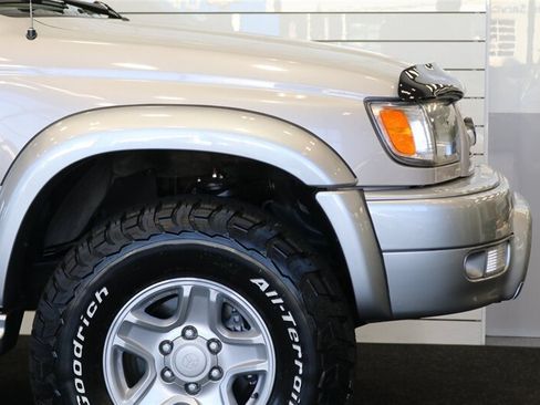 Used 2000 Toyota 4Runner Limited AWD/4WD image 49