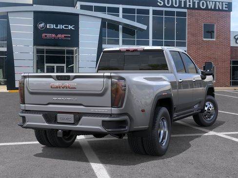 New 2026 GMC Sierra 3500 Denali w/ Denali Reserve Package AWD/4WD image 28