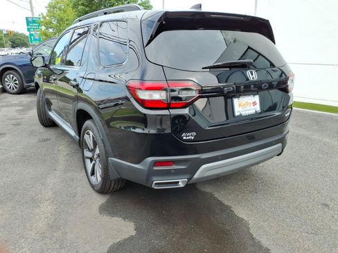 Used 2023 Honda Pilot Elite image 7
