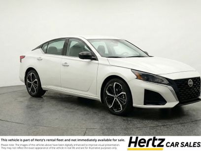 Used 2025 Nissan Altima 2.5 SR