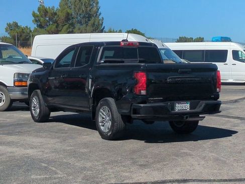 Used 2024 Chevrolet Colorado LT w/ LT Convenience Package RWD image 5