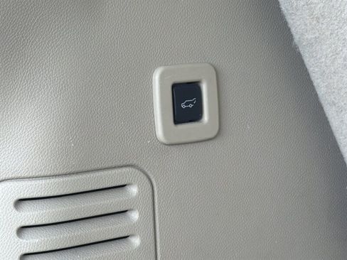 Used 2008 Lincoln Navigator 2WD image 22