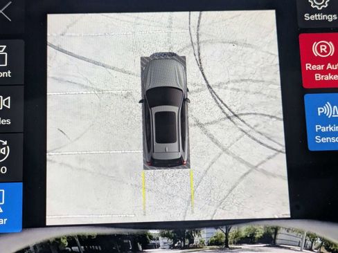 New 2026 Volvo XC60 B5 Plus w/ Climate Package AWD/4WD image 26