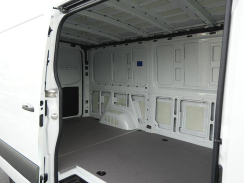 New 2025 Mercedes-Benz Sprinter 2500 image 9