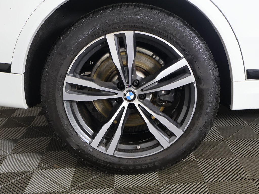 Used 2024 BMW X7 xDrive40i w/ M Sport Package AWD/4WD image 24