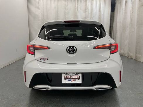 Used 2022 Toyota Corolla SE FWD image 6
