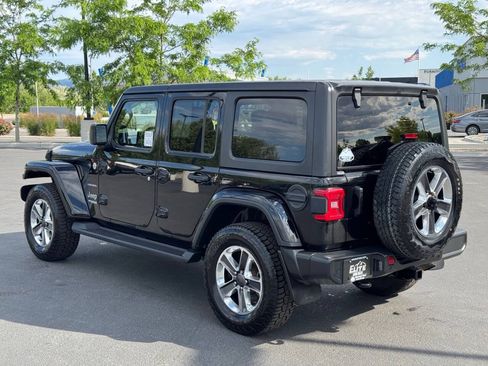 Used 2021 Jeep Wrangler Unlimited Sahara w/ Uconnect 4C Nav & Sound Group AWD/4WD image 5