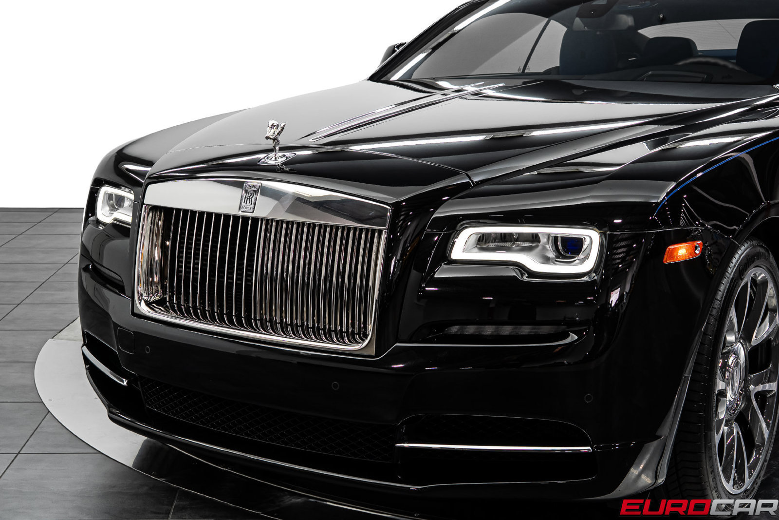 Used 2020 Rolls-Royce Wraith RWD image 14