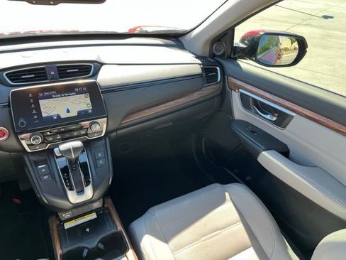 Used 2020 Honda CR-V Touring image 11