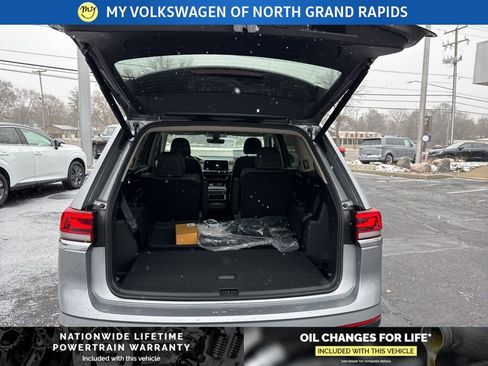 New 2026 Volkswagen Atlas SE image 22