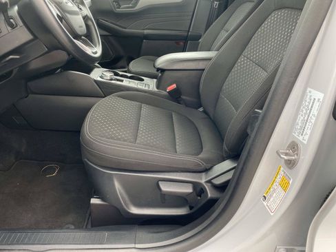 Used 2025 Ford Escape Active FWD image 17