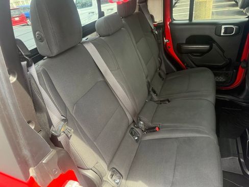Certified 2020 Jeep Gladiator Sport w/ Quick Order Package 24S AWD/4WD image 53
