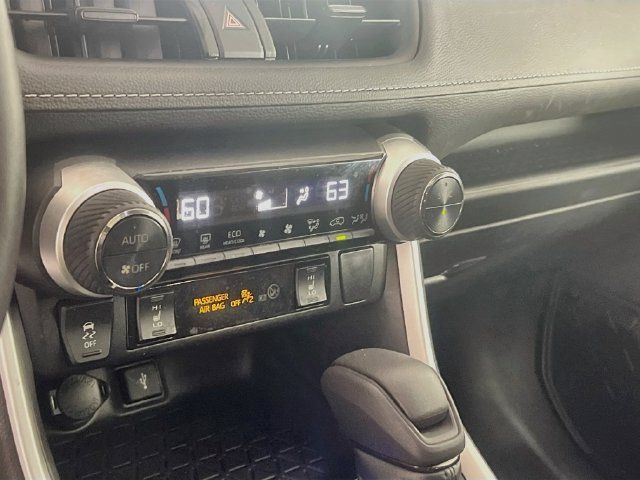 Used 2022 Toyota RAV4 XLE w/ Convenience Package AWD/4WD image 12