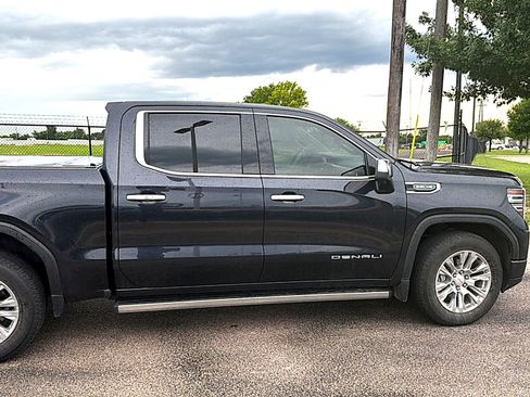 Used 2023 GMC Sierra 1500 Denali RWD image 5