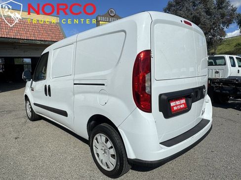 Used 2019 RAM ProMaster City Tradesman SLT image 10