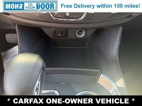 Used 2021 Chevrolet Traverse LS FWD image 20