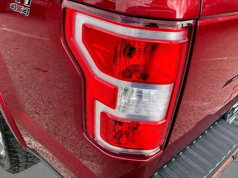 Used 2019 Ford F150 XLT w/ Equipment Group 302A Luxury AWD/4WD image 28
