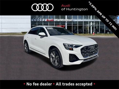 Certified 2024 Audi Q8 Premium Plus image 1