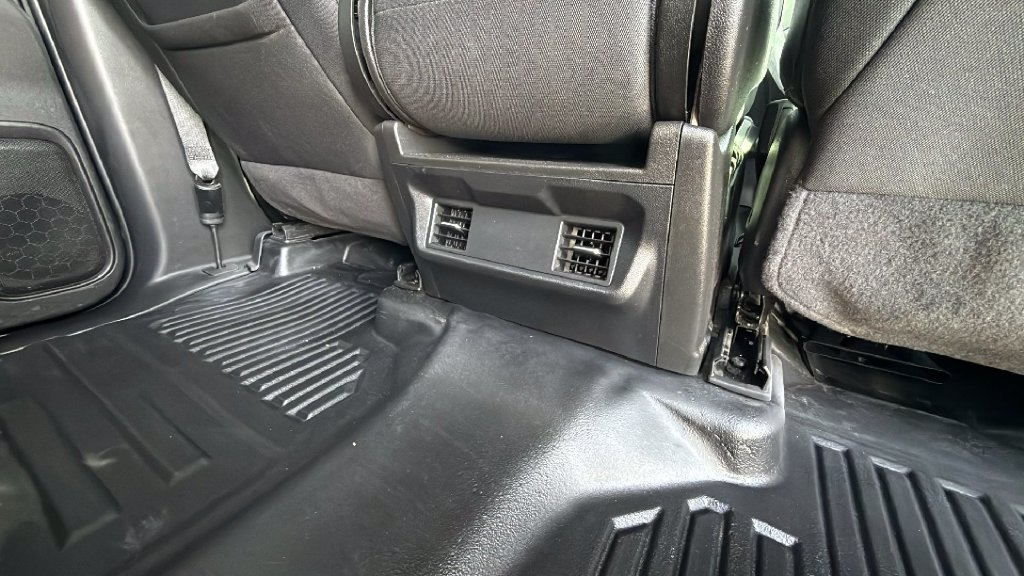 Used 2024 Chevrolet Silverado 2500 W/T w/ WT Convenience Package AWD/4WD image 29