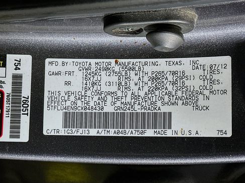 Used 2012 Toyota Tacoma 4x4 Double Cab w/ TRD Off-Road Pkg image 12