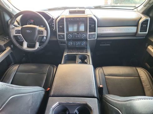 Used 2019 Ford F250 Lariat w/ Tow Technology Bundle image 21