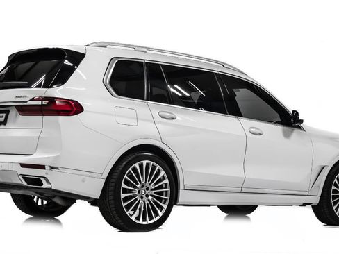 Used 2020 BMW X7 xDrive40i w/ Premium Package image 3