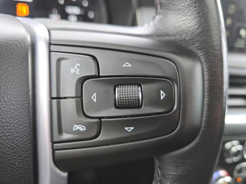 Used 2022 GMC Yukon XL SLT image 24