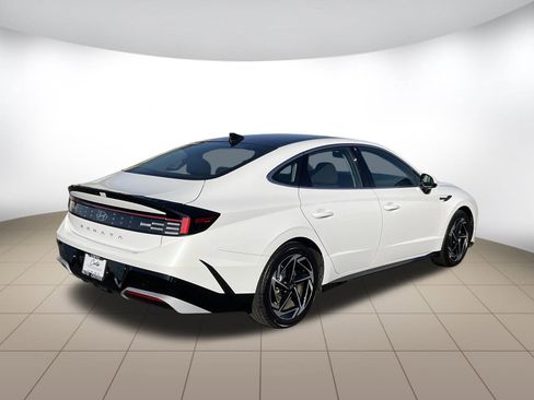 Used 2024 Hyundai Sonata SEL w/ Convenience Package image 7