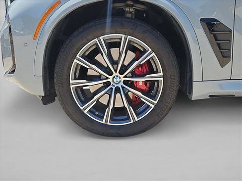 Used 2024 BMW X5 xDrive40i w/ Executive Package AWD/4WD image 21