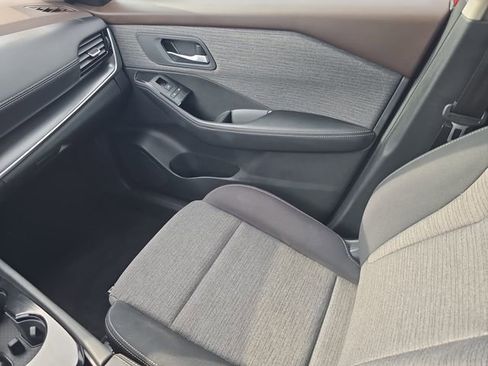 Certified 2023 Nissan Rogue SV AWD/4WD image 15