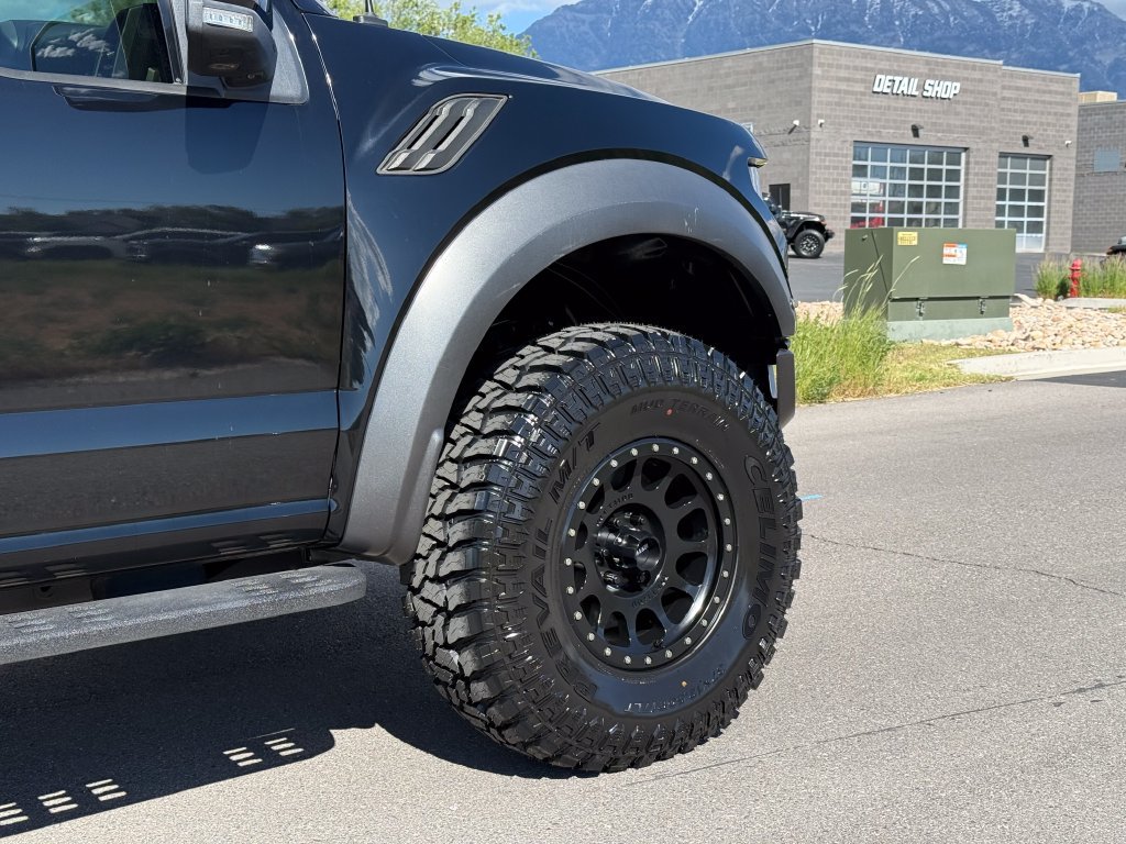 Used 2018 Ford F150 Raptor w/ Equipment Group 802A Luxury AWD/4WD image 4