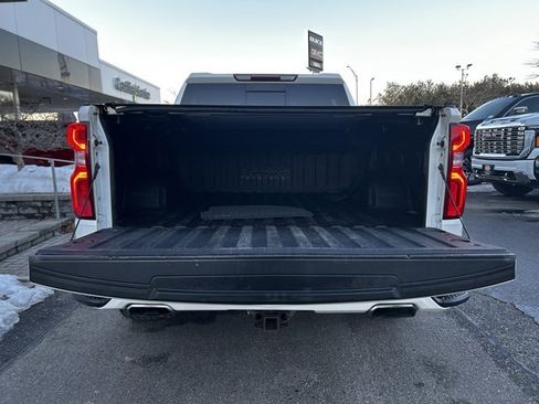 Used 2019 Chevrolet Silverado 1500 High Country image 28