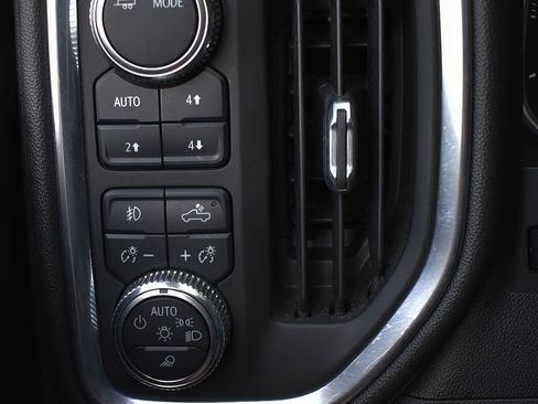 Used 2021 GMC Sierra 1500 AT4 w/ AT4 Premium Package image 24