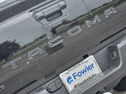 New 2025 Toyota Tacoma SR5 image 7
