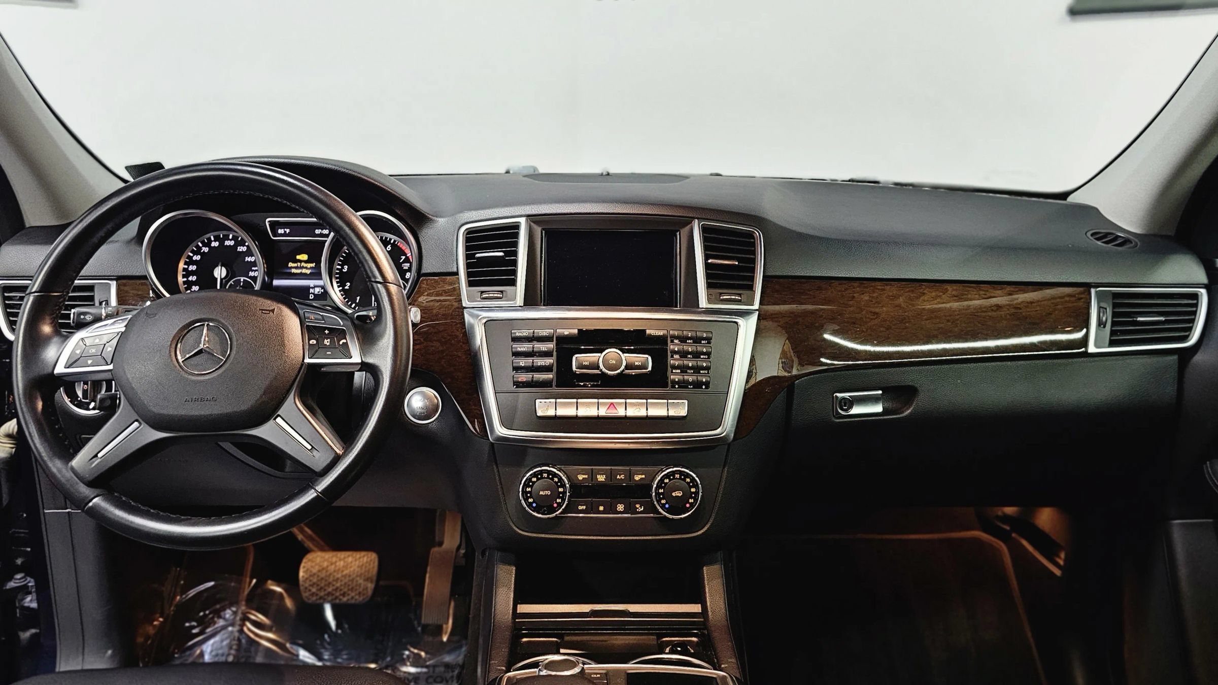 Used 2013 Mercedes-Benz ML 350 4MATIC image 11
