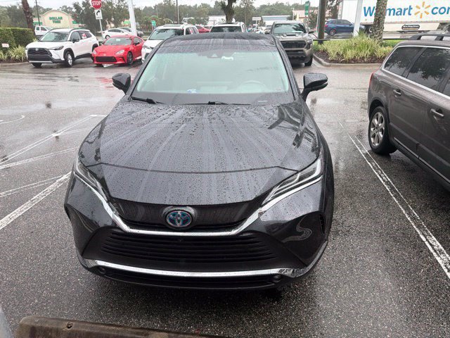 Used 2024 Toyota Venza Limited AWD/4WD image 4
