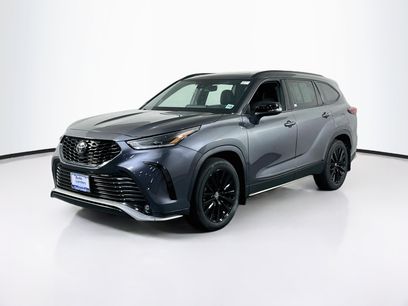 Used 2023 Toyota Highlander XSE