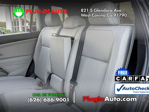 Used 2023 Volkswagen Tiguan SE R-Line image 13