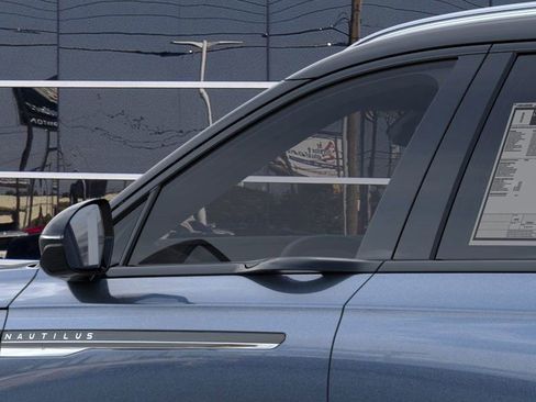 New 2026 Lincoln Nautilus Reserve image 20