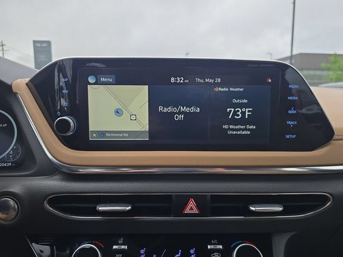 Used 2020 Hyundai Sonata Limited FWD image 16