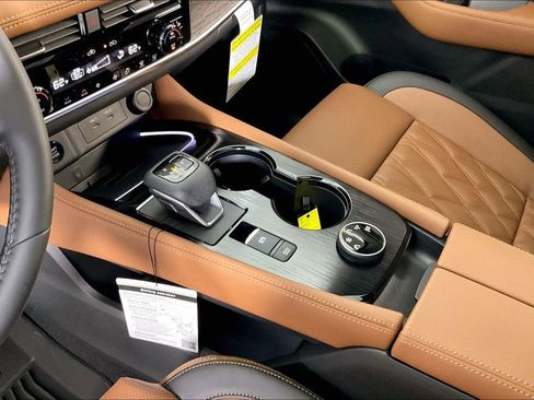 New 2026 Nissan Rogue Platinum w/ Platinum Premium Package image 12