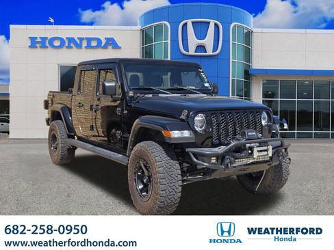 Used 2022 Jeep Gladiator Sport AWD/4WD image 1