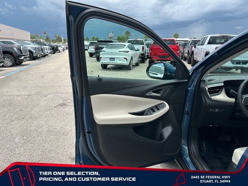 New 2026 Buick Encore GX Preferred w/ Advanced Technology Package FWD image 11