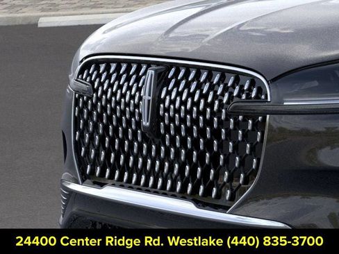 New 2026 Lincoln Aviator Reserve AWD/4WD image 17