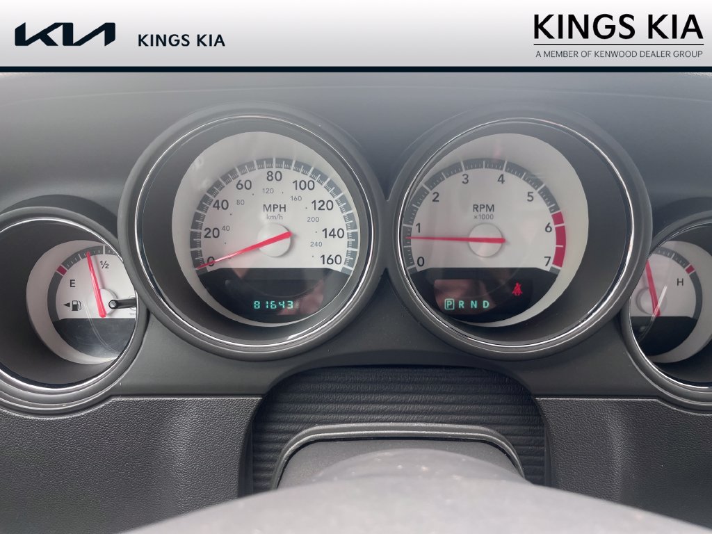 Used 2009 Dodge Challenger R/T RWD image 12