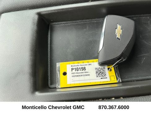 Used 2023 Chevrolet Silverado 1500 LT image 23