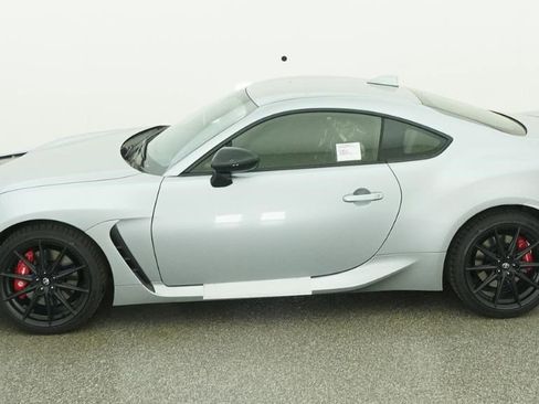 New 2026 Toyota GR86 Premium image 32