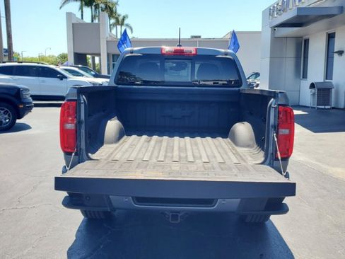 Used 2021 Chevrolet Colorado LT w/ Redline Special Edition image 8