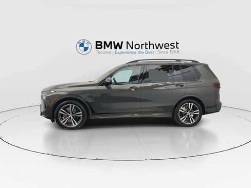 New 2027 BMW X7 xDrive40i w/ M Sport Package AWD/4WD image 11